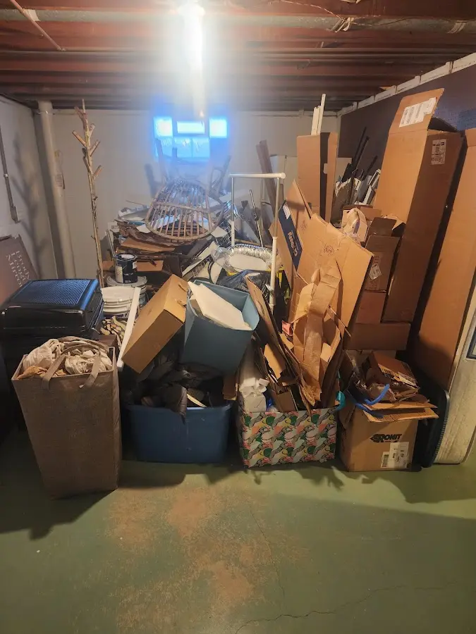 Roll-off dumpster container at job site for Construction Dumpster Rental in Idyllwild-Pine Cove